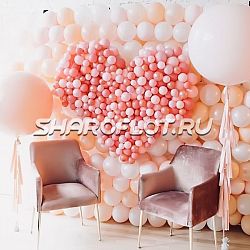 Фотозона из шаров на 14 февраля