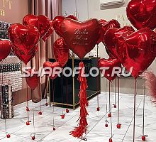 Оформление комнаты Сердцами