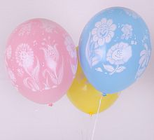 Шары Ассорти с Белыми цветами 30см