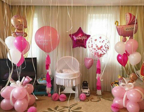 Оформление детской на выписку девочки №12