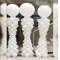 Колонна из белых шаров 2м