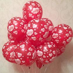 Красные шары с белыми сердцами 30см