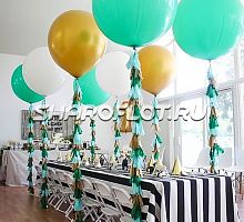 Большой шар с тассел гирляндой Мятный